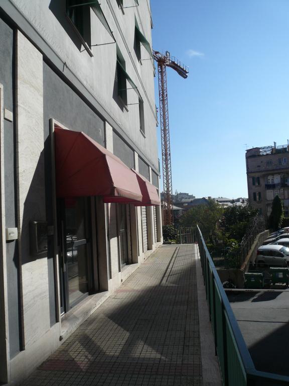 Apartment & Parking