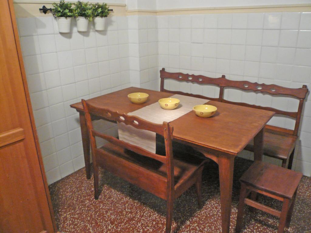 & Parking Genua