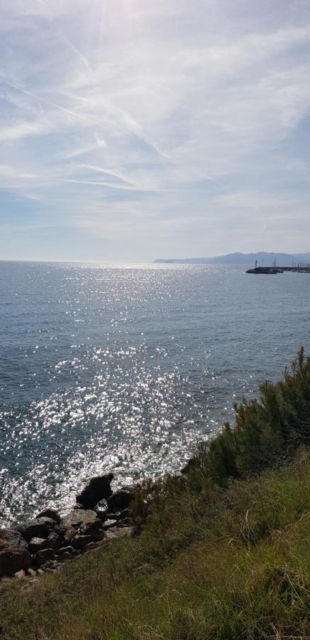 & Parking Appartamento Genova